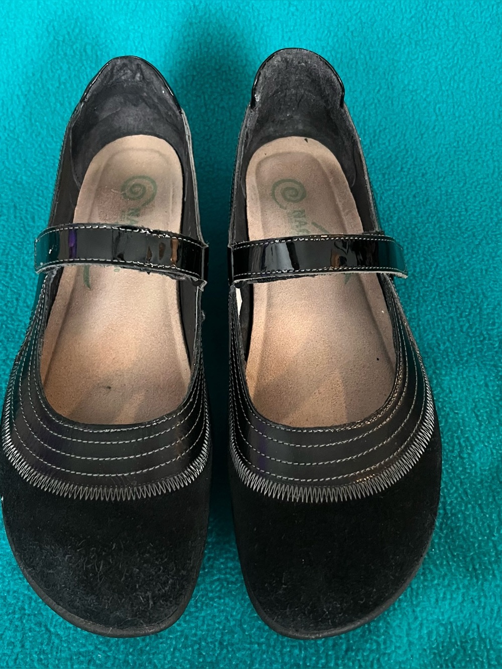 Naot Black Mary Jane Suede/Patent Leather Comfort Flats Sz 41